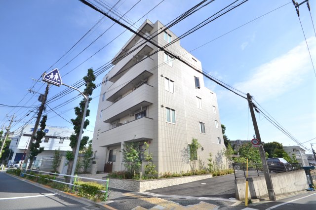 エミネントロータス 4階外観
