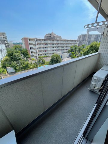 エミネントロータス 4階バルコニー