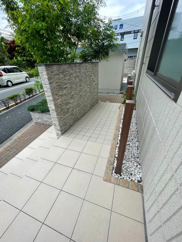 エミネントロータス 4階その他