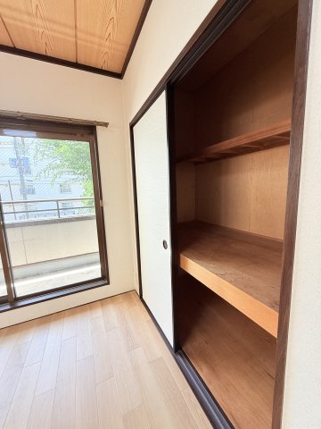 第五志伊ビル 2階その他