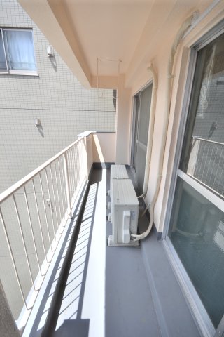 第一志伊ビル 5階バルコニー