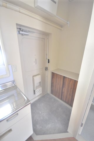 第一志伊ビル 5階玄関