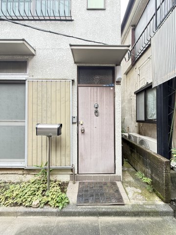 高島平２丁目戸建て 1-2階