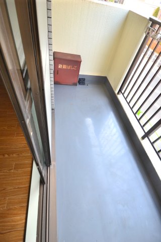 東京都板橋区小豆沢２丁目 2階バルコニー