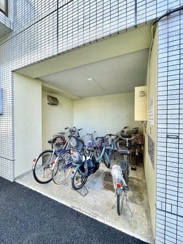 東京都板橋区小豆沢２丁目 2階その他