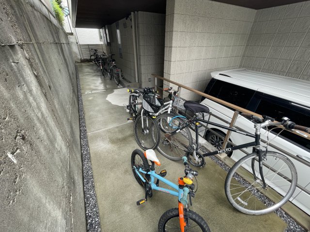 プラム城山 1階その他