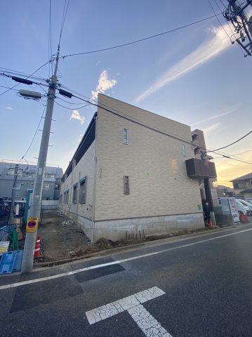 AtoZ 1-2階外観