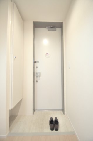 グレートヘーベル 3階玄関