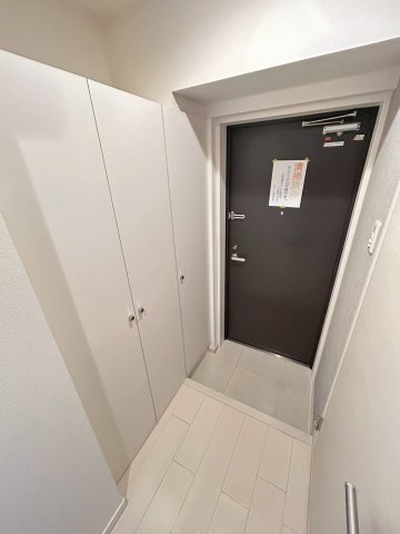 ポラールノースウィング 4階玄関