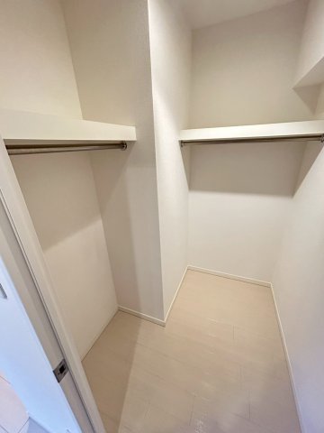 ポラールノースウィング 4階収納