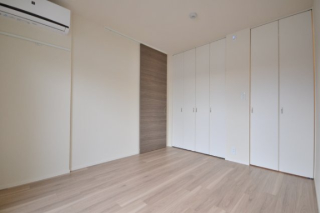 橘RESIDENCE 4階洋室