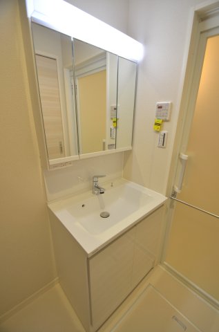 プライム・ワン 1階洗面所