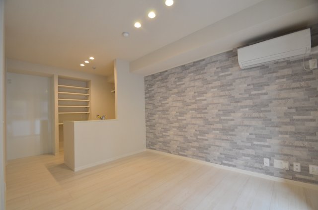 プライム・ワン 1階その他