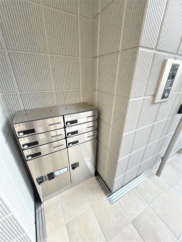 サンヒルズ 1階その他