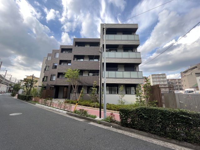 チッタ　ドーロ　浮間舟渡 1階外観