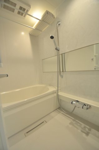 ラヴェニール　テラス 3階風呂