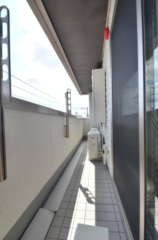 ラヴェニール　テラス 3階バルコニー