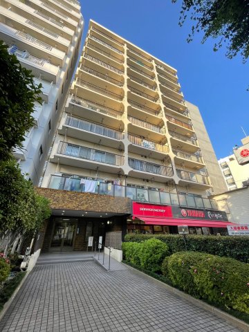 ローズハイツ小豆沢 3階外観