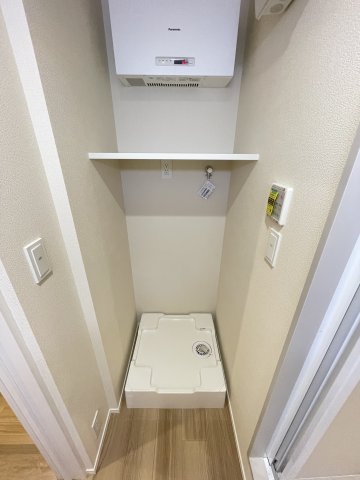 ソレイユ　モンタン　西が丘 2階その他