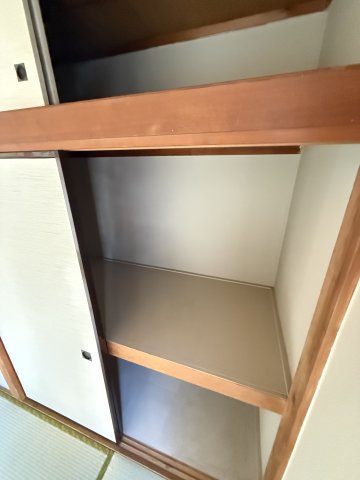 コーポ橋本 2階収納