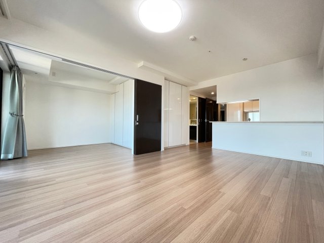 スカイティアラウエスト 15階その他