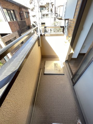 ドミール板橋本町 2階バルコニー