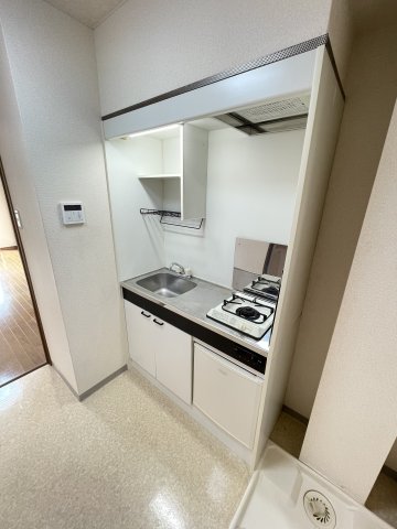 ドミール板橋本町 2階その他