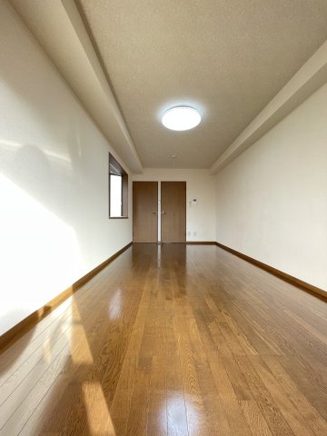ドミール板橋本町 2階その他