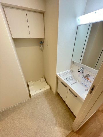 THE CARAMEL CLUTCH 4階洗面所