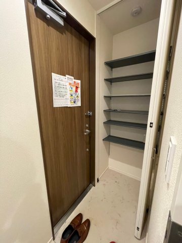 ヘーベルメゾン南常盤台 3階玄関
