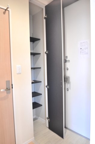 Maison Seiga 3階玄関