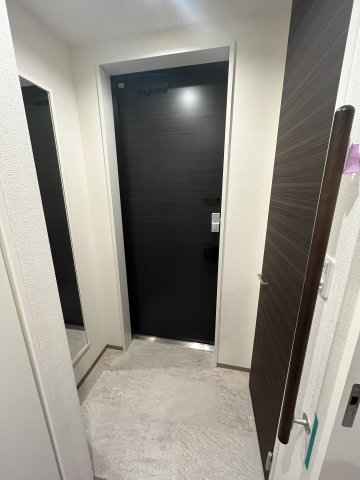 エクラージュ 2階玄関