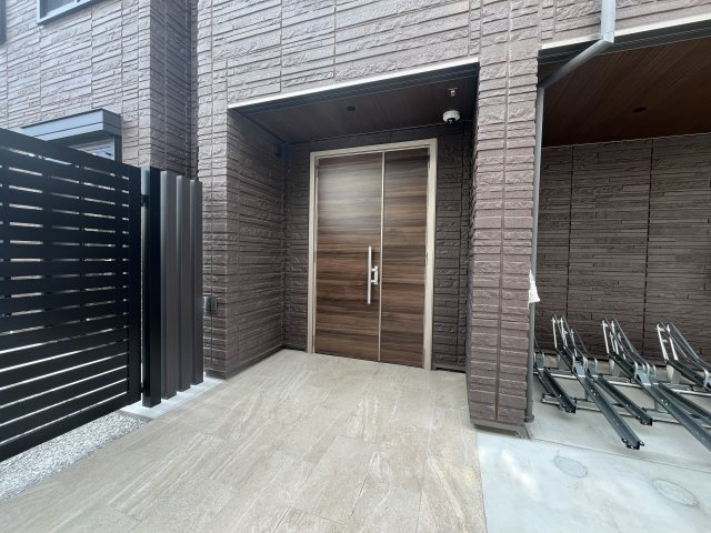 エクラージュ 2階エントランス