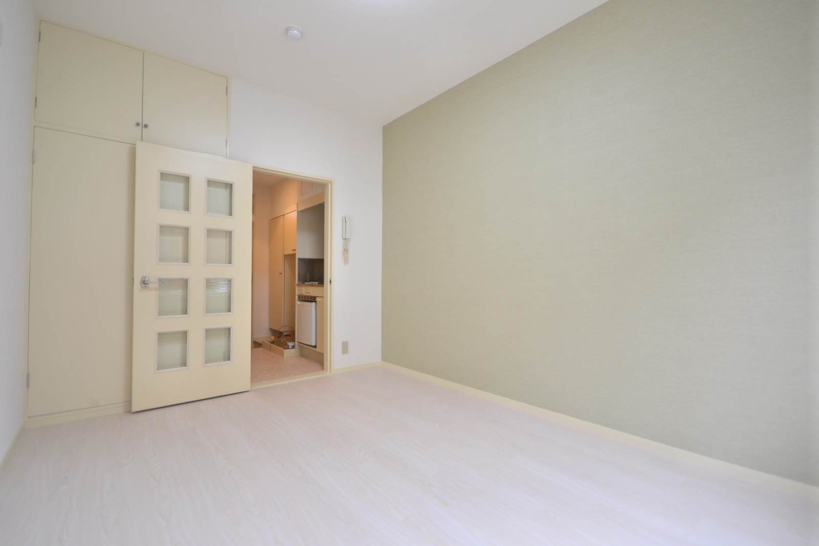 スカイピア蓮根 2階内装