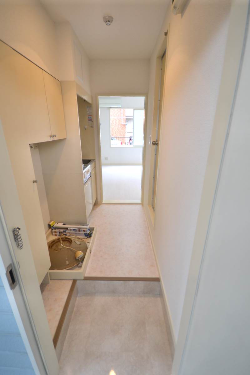 スカイピア蓮根 2階その他