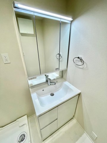 グランディール大谷口 1階その他