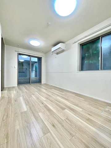 グランディール大谷口 1階居間・リビング