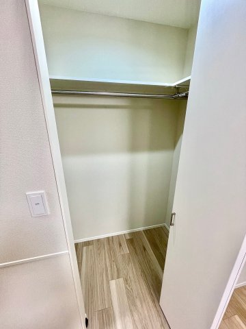 グランディール大谷口 1階収納