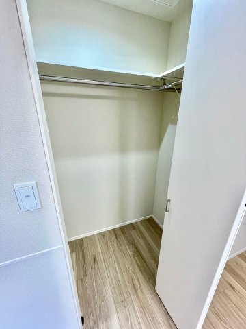 グランディール大谷口 2階収納