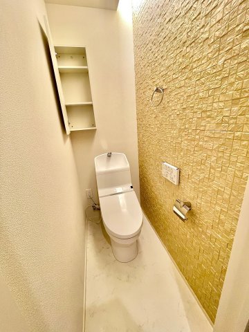ル　トレフル 2階トイレ