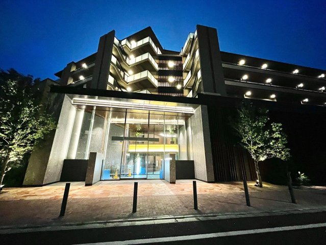 プラウドシティ小竹向原フロントコート 2階エントランス