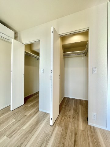 草　錦 2階収納