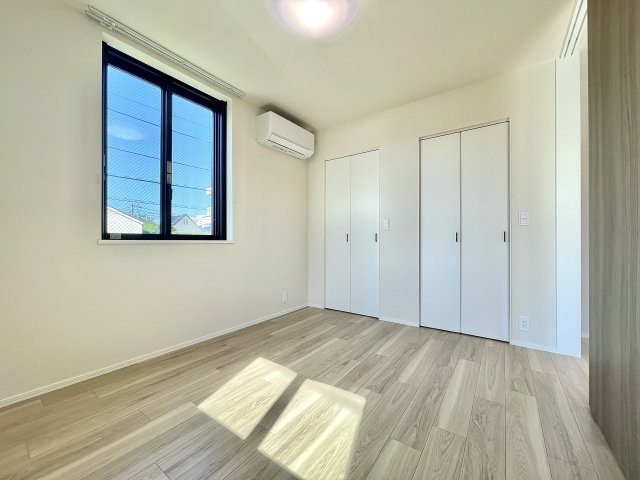 草　錦 2階その他