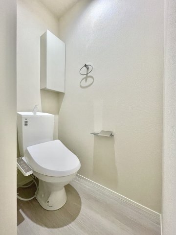 草　錦 2階トイレ