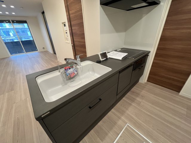 グランド　ヒルズ 1階キッチン