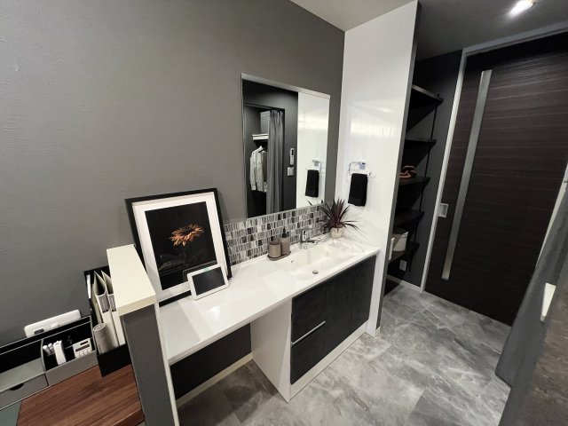 グランド　ヒルズ 1階独立洗面台