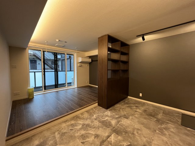 グランド　ヒルズ 1階洋室