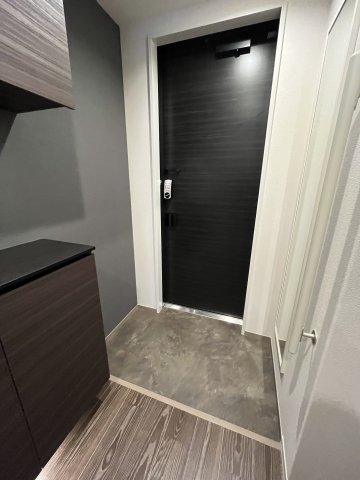 グランド　ヒルズ 1階玄関