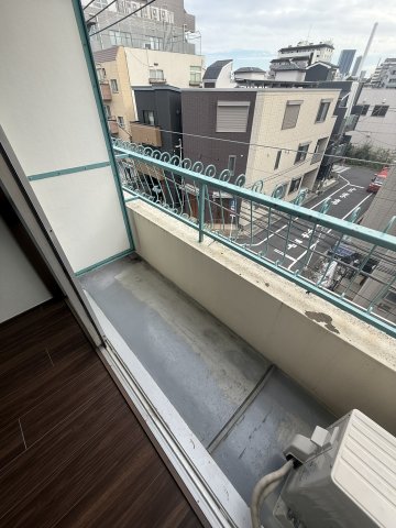 第二シルバーコーポ 3階バルコニー