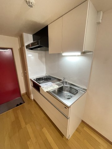 ローズベイ弥生 1階キッチン